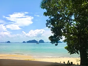 A-Thailand-Wat_Phra_Sri_Rattana_Satsadaram